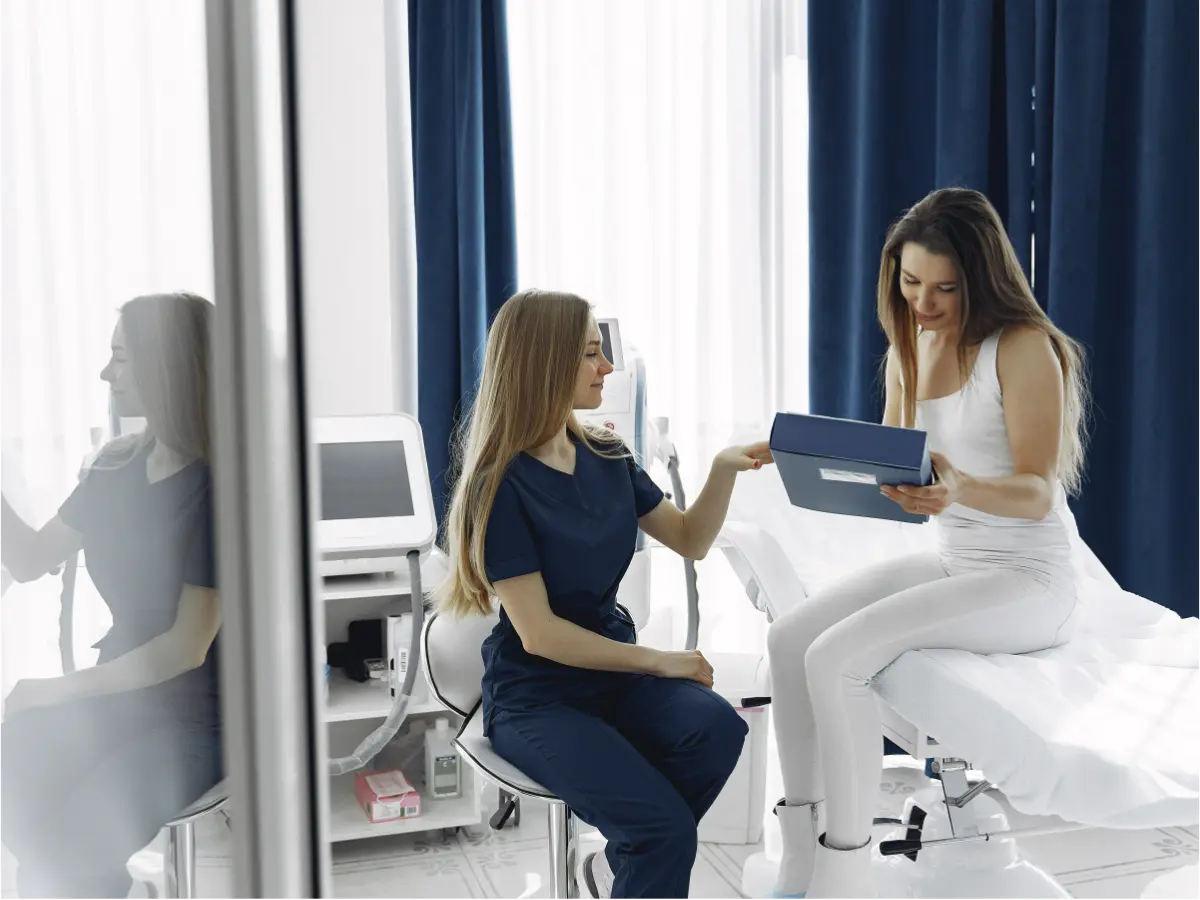 Aura Estetik klinik ortamı